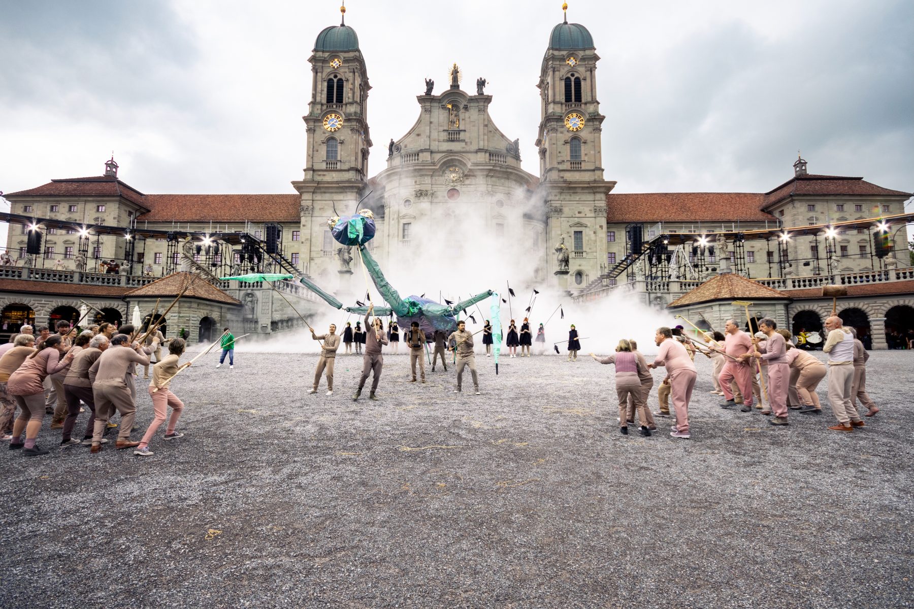 Hertzwerk, Einsiedler Welttheater